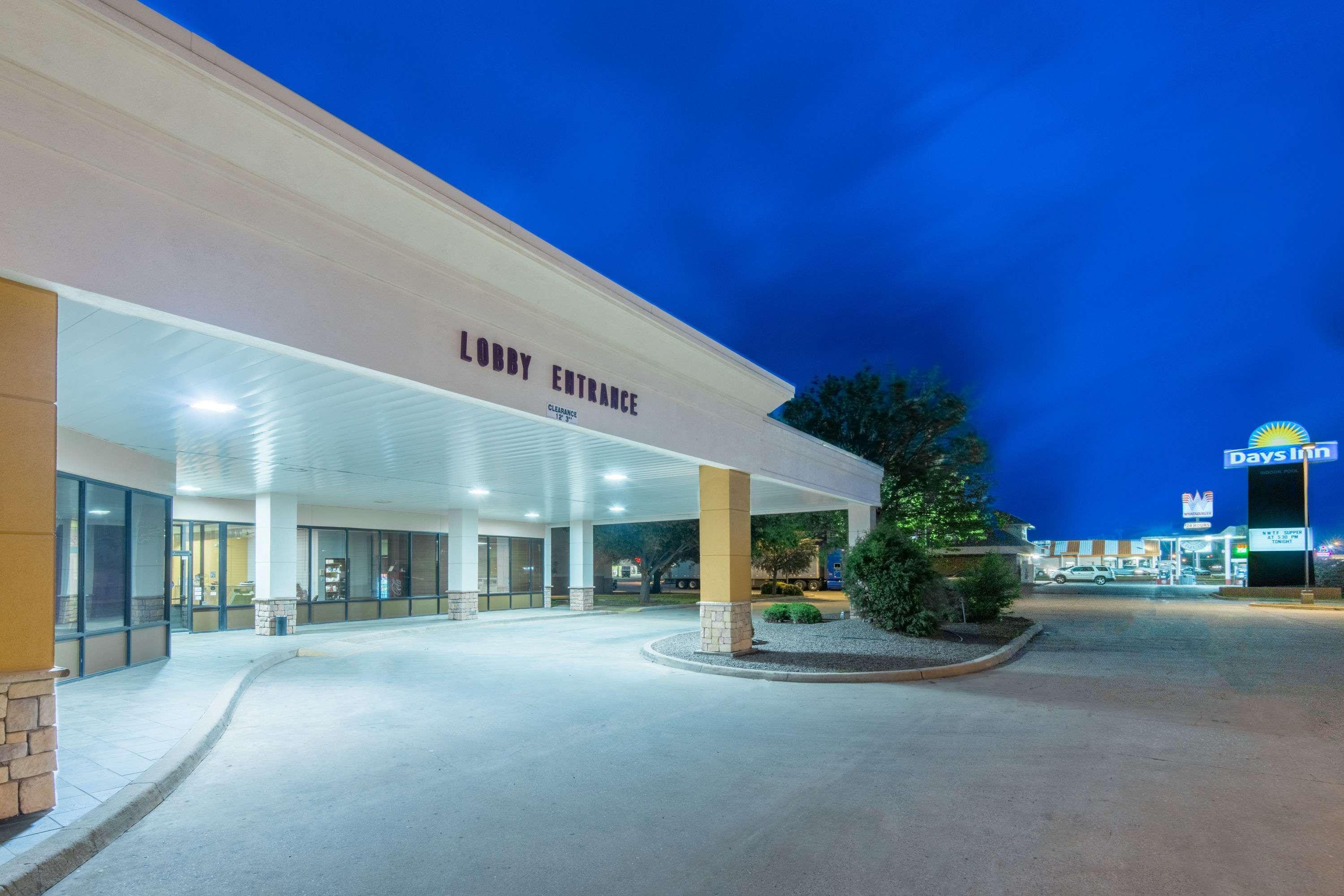 Days Inn By Wyndham Altus Exterior photo