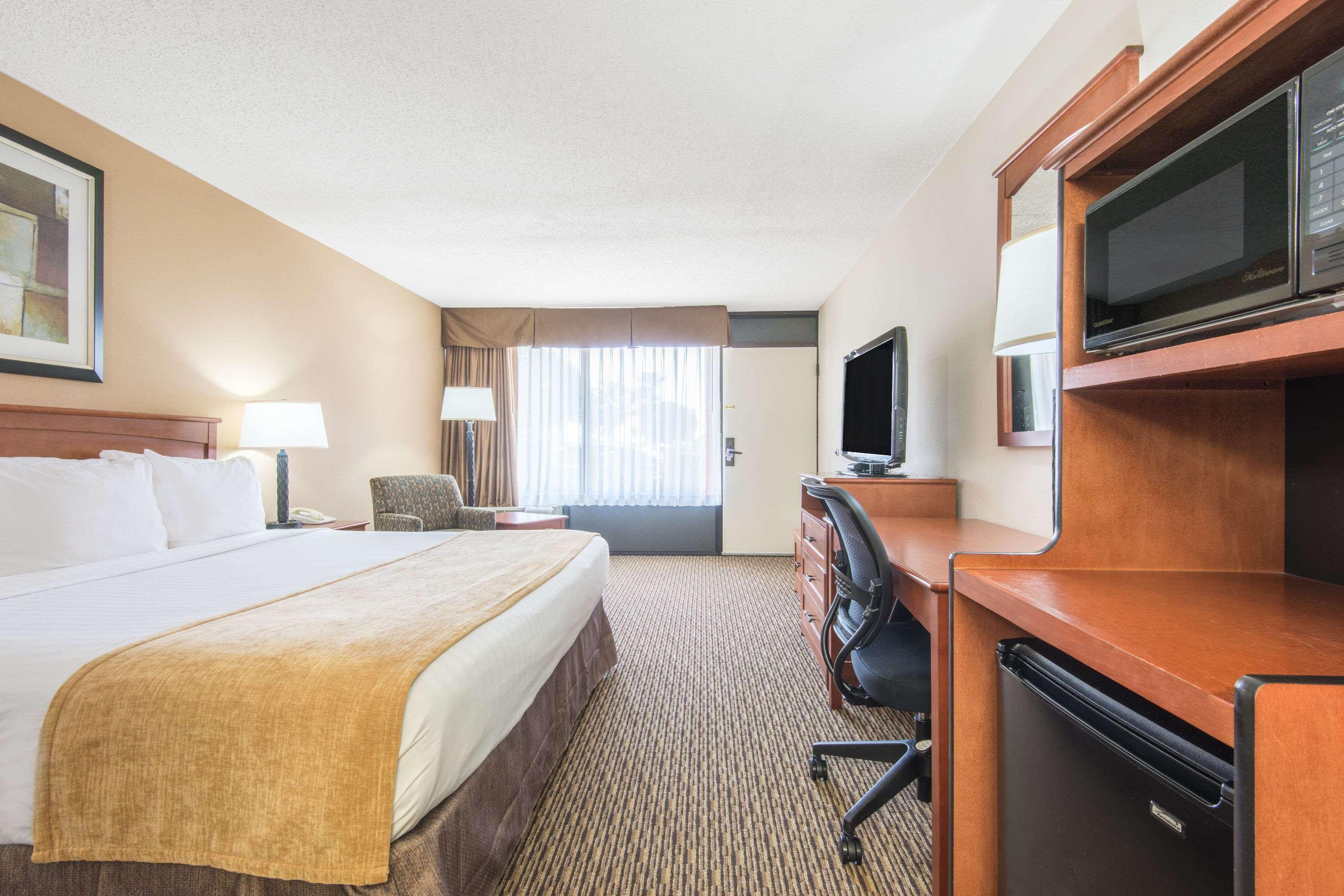 Days Inn By Wyndham Altus Exterior photo