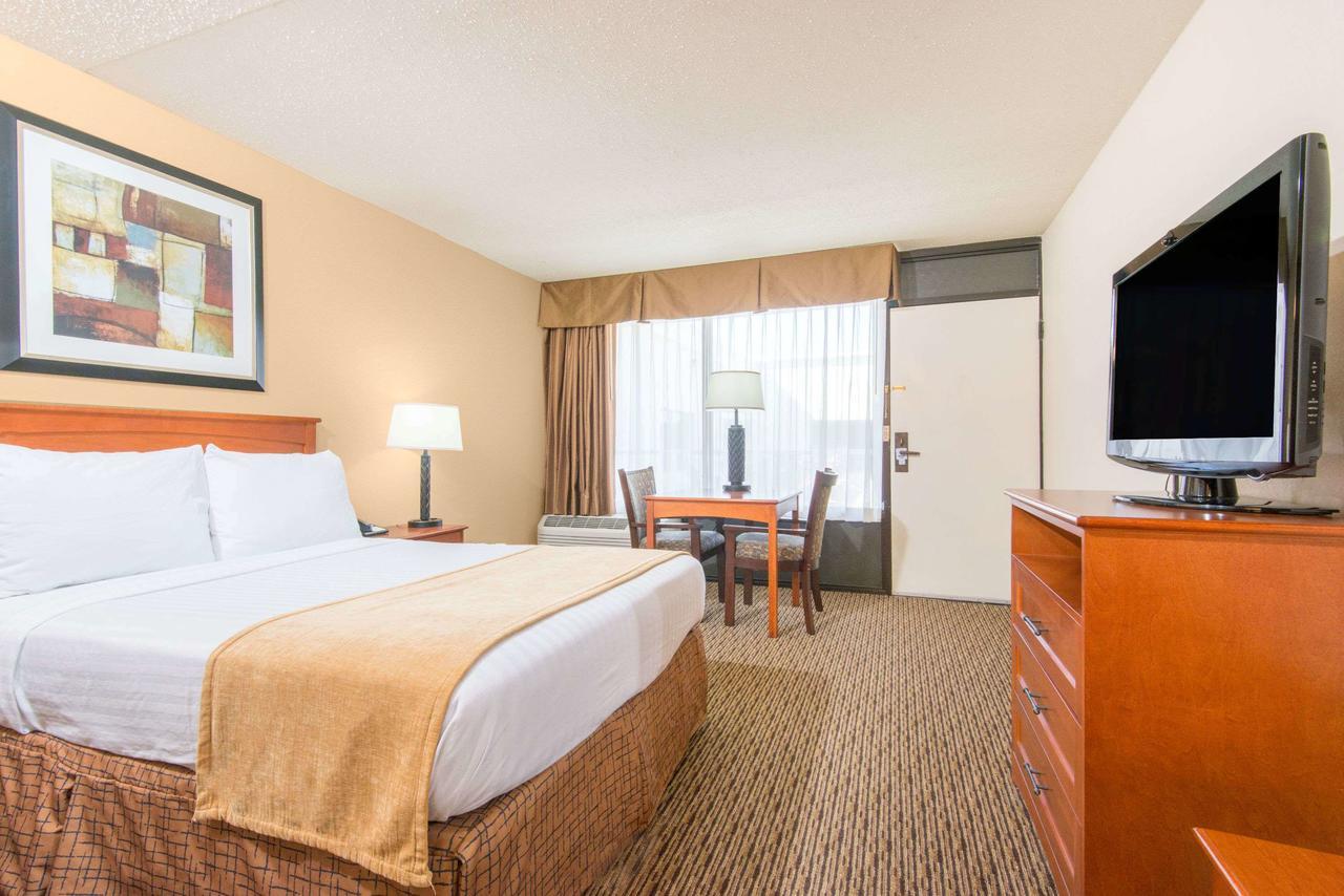 Days Inn By Wyndham Altus Exterior photo